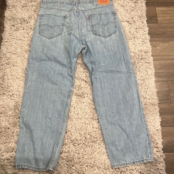 Levi’s 550 straight fit jeans - Picture 2 of 3